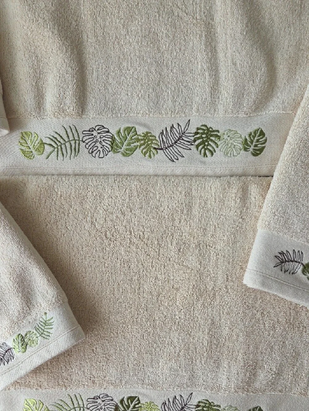 Sage Island Spa Beige Bath Towel Set with Green Tropical Leaf Embroidery